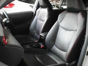 Toyota Corolla Cross 1.8 GR-Sport - Image 18