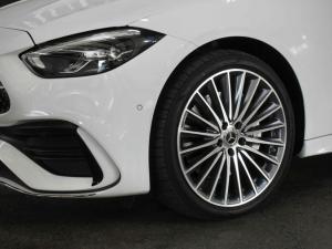 Mercedes-Benz C-Class C220d AMG Line - Image 5