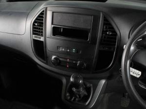 Mercedes-Benz Vito 114 CDI panel van manual - Image 14