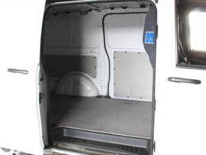 Mercedes-Benz Vito 114 CDI panel van manual - Image 19