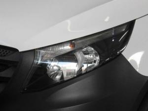 Mercedes-Benz Vito 114 CDI panel van manual - Image 9