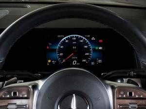 Mercedes-Benz GLB GLB220d 4Matic Progressive - Image 13