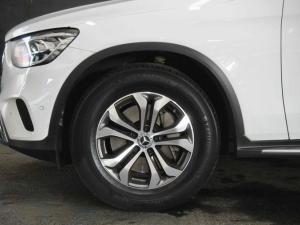 Mercedes-Benz GLC GLC300d 4Matic - Image 9
