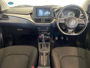 Toyota Starlet 1.5 XR manual - Image 6