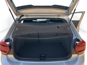 Volkswagen Polo hatch 1.0TSI Comfortline auto - Image 10