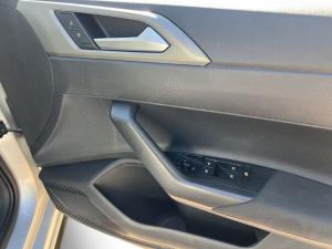 Volkswagen Polo hatch 1.0TSI Comfortline auto - Image 19