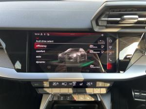 Audi RS3 Sportback quattro - Image 12