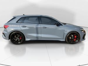 Audi RS3 Sportback quattro - Image 8