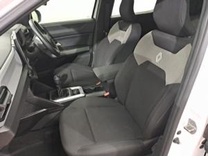 Renault Duster 1.2T hybrid Zen 4WD - Image 8