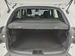 Renault Duster 1.2T hybrid Zen 4WD - Image 9