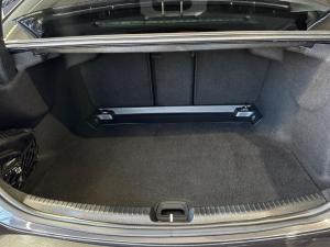 Mercedes-Benz C-Class C200 Avantgarde - Image 10