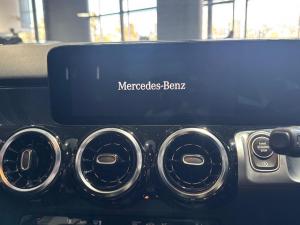 Mercedes-Benz GLB GLB220d 4Matic Progressive - Image 11