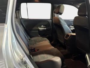 Mercedes-Benz GLB GLB220d 4Matic Progressive - Image 15