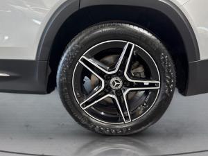 Mercedes-Benz GLB GLB220d 4Matic Progressive - Image 16