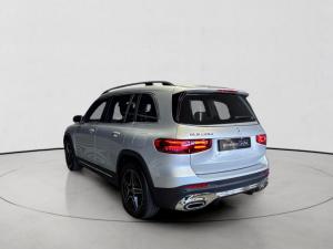 Mercedes-Benz GLB GLB220d 4Matic Progressive - Image 5