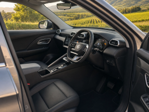 MG ZS Pro 1.5T Luxury - Image 3