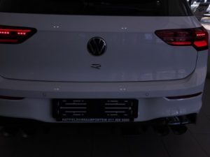 Volkswagen Golf R - Image 5