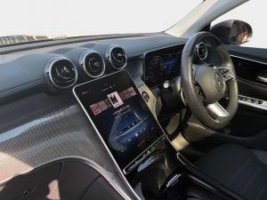 Mercedes-Benz GLC GLC300d coupe 4Matic Avantgarde - Image 13
