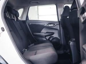 Honda WR-V 1.2 Elegance - Image 16
