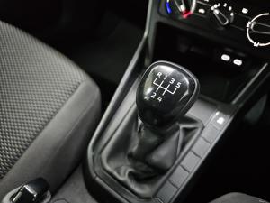 Volkswagen Polo hatch 1.0TSI - Image 8