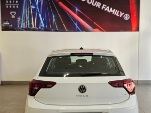 Volkswagen Polo hatch 1.0TSI Life auto - Image 14