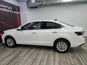 Volkswagen Polo sedan 1.6 Life - Image 14