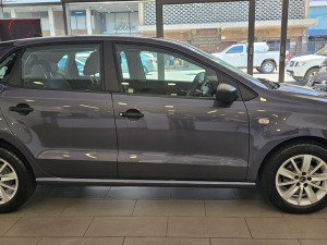 Volkswagen Polo Vivo hatch 1.4 - Image 8