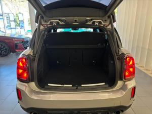 MINI Countryman John Cooper Works ALL4 Countryman - Image 16