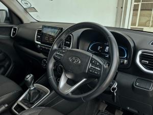 Hyundai Venue 1.0T Fluid manual - Image 14