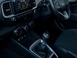 Hyundai Venue 1.0T Fluid manual - Image 7