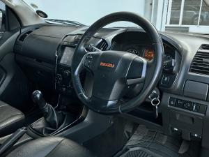 Isuzu D-Max 250 double cab X-Rider - Image 13