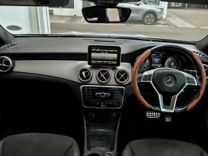 Mercedes-Benz GLA GLA200 auto - Image 11