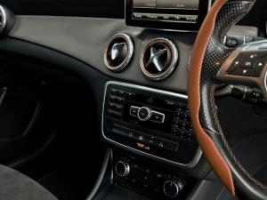 Mercedes-Benz GLA GLA200 auto - Image 15