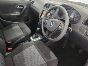 Volkswagen Polo Vivo hatch 1.6 Life - Image 4