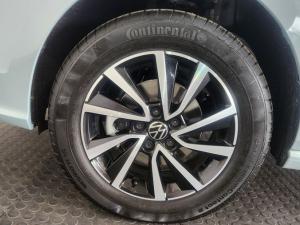 Volkswagen Polo Vivo hatch 1.6 Life - Image 8