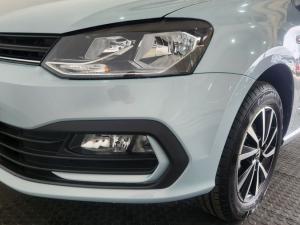 Volkswagen Polo Vivo hatch 1.6 Life - Image 9