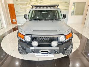 Toyota FJ Cruiser FJ Cruiser - Image 12