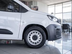 Peugeot Partner 1.6HDI LWB panel van - Image 9