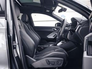 Audi Q3 35TDI Black Edition - Image 15