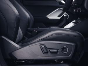 Audi Q3 35TDI Black Edition - Image 19