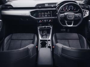 Audi Q3 35TDI Black Edition - Image 25