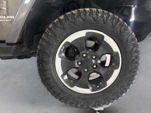Jeep Wrangler Unlimited 2.8CRD Altitude - Image 10