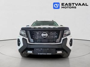 Nissan Navara 2.5DDTi double cab Stealth - Image 2