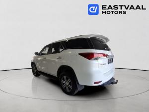 Toyota Fortuner 2.4GD-6 auto - Image 5