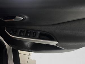 Nissan Magnite 1.0 Turbo Acenta Plus auto - Image 15