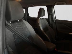 Nissan Magnite 1.0 Turbo Acenta Plus auto - Image 18