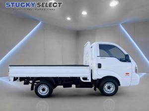 Kia K2700 2.7D workhorse dropside (no aircon) - Image 6