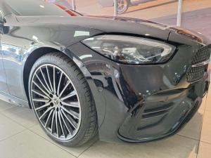 Mercedes-Benz C-Class C200 Avantgarde - Image 2