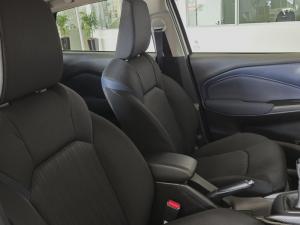 Suzuki Baleno 1.5 GL manual - Image 6