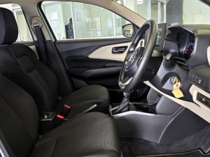 Suzuki DZire 1.2 GL+ auto - Image 10